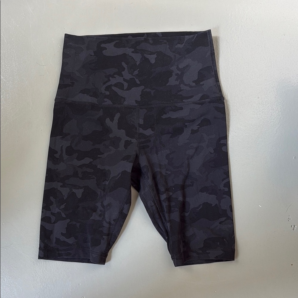 Lululemon Black Camouflage Align High-Rise Shorts